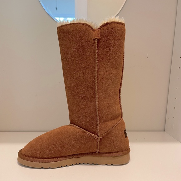 UGG Australia Bailey Suede Button Triplet II Water-Repellent Boots Size 7 - Picture 5 of 13
